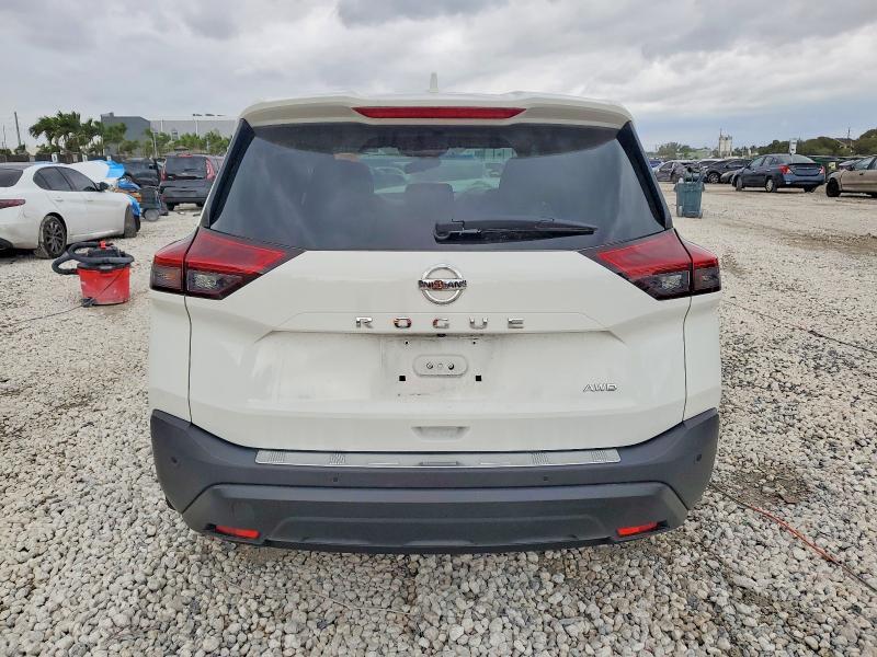 2021 Nissan Rogue s