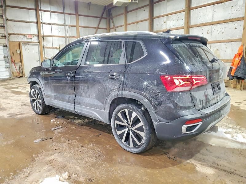 2022 Volkswagen Taos se