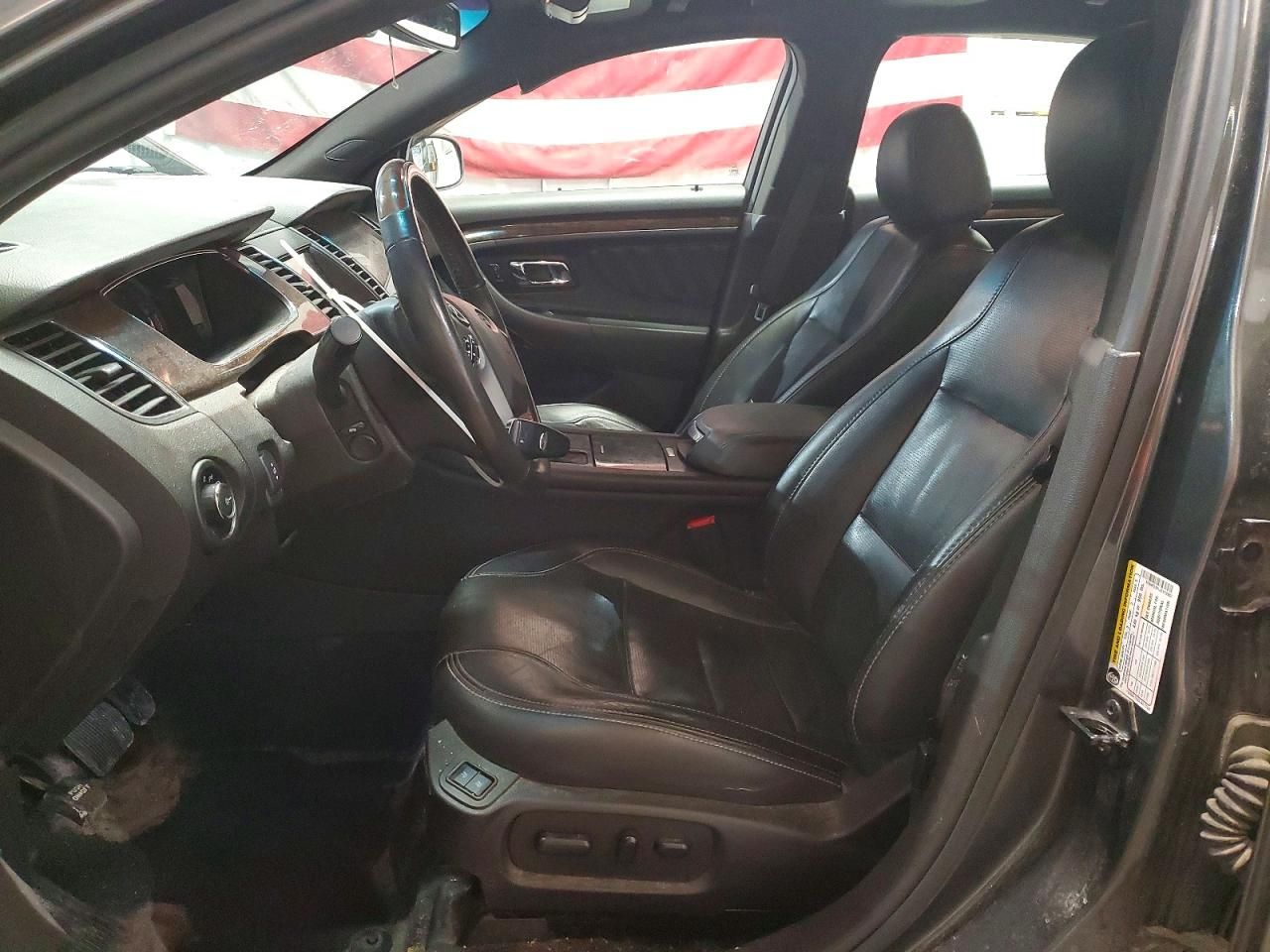 2018 Ford Taurus Limited