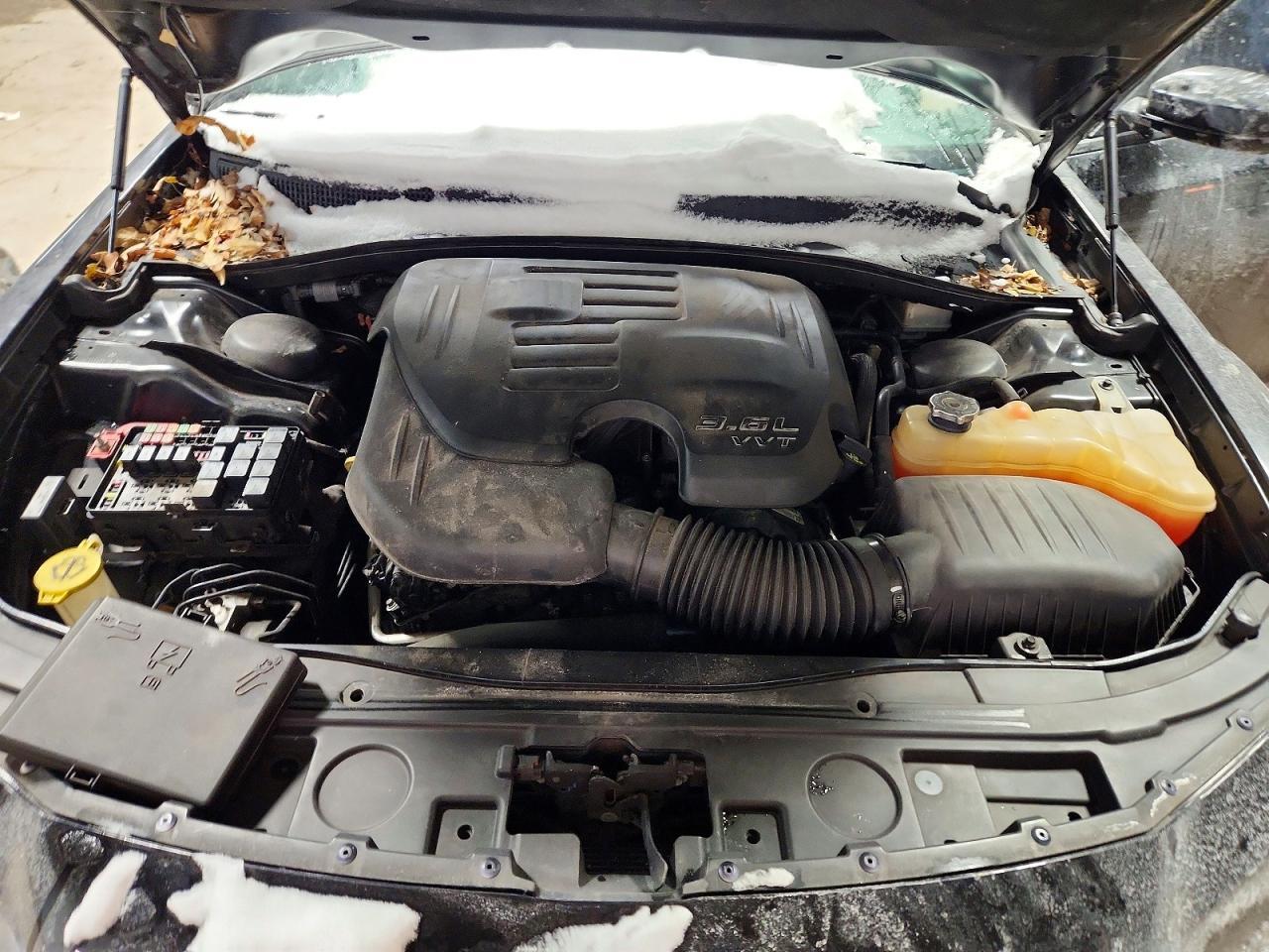 2016 Chrysler 300 s