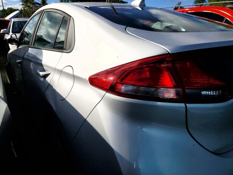 2018 Hyundai Ioniq Blue