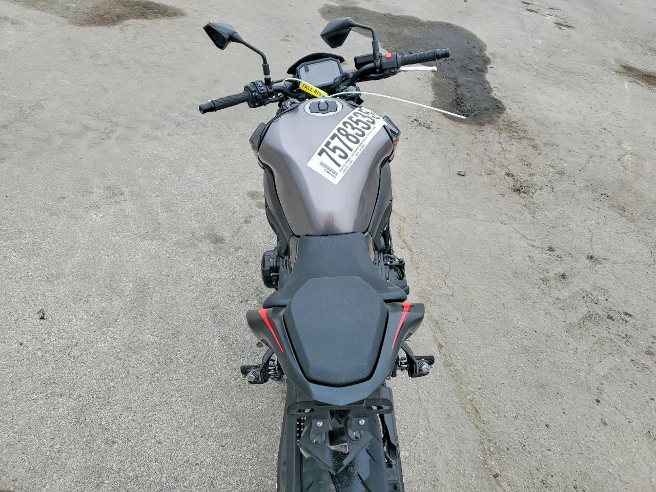 2023 Kawasaki ZR900 F