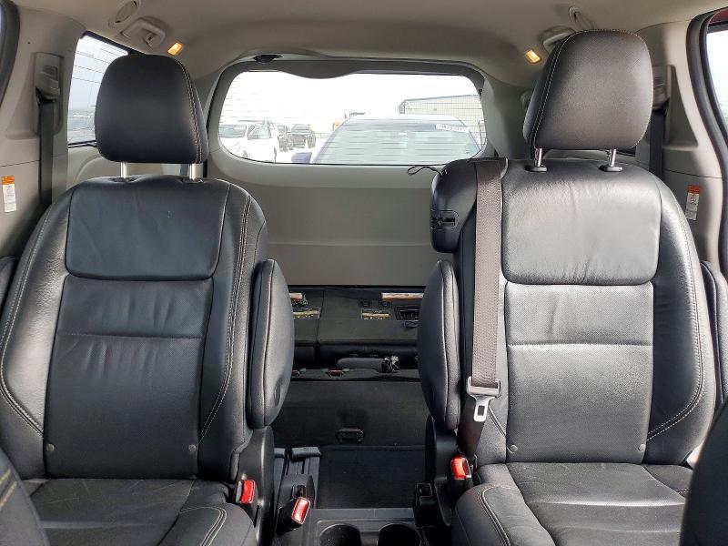 2017 Toyota Sienna se