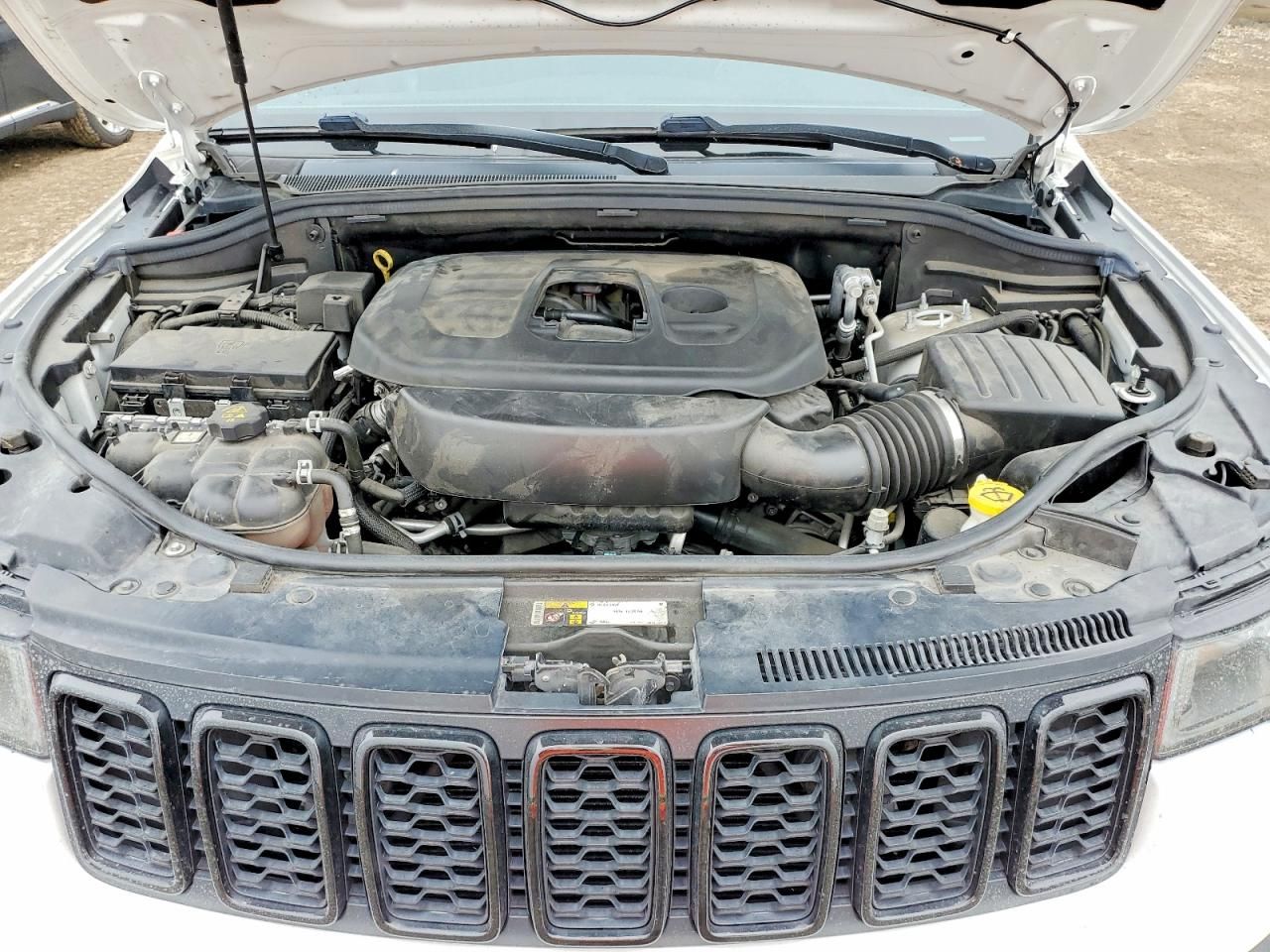 2019 Jeep Grand Cherokee Laredo