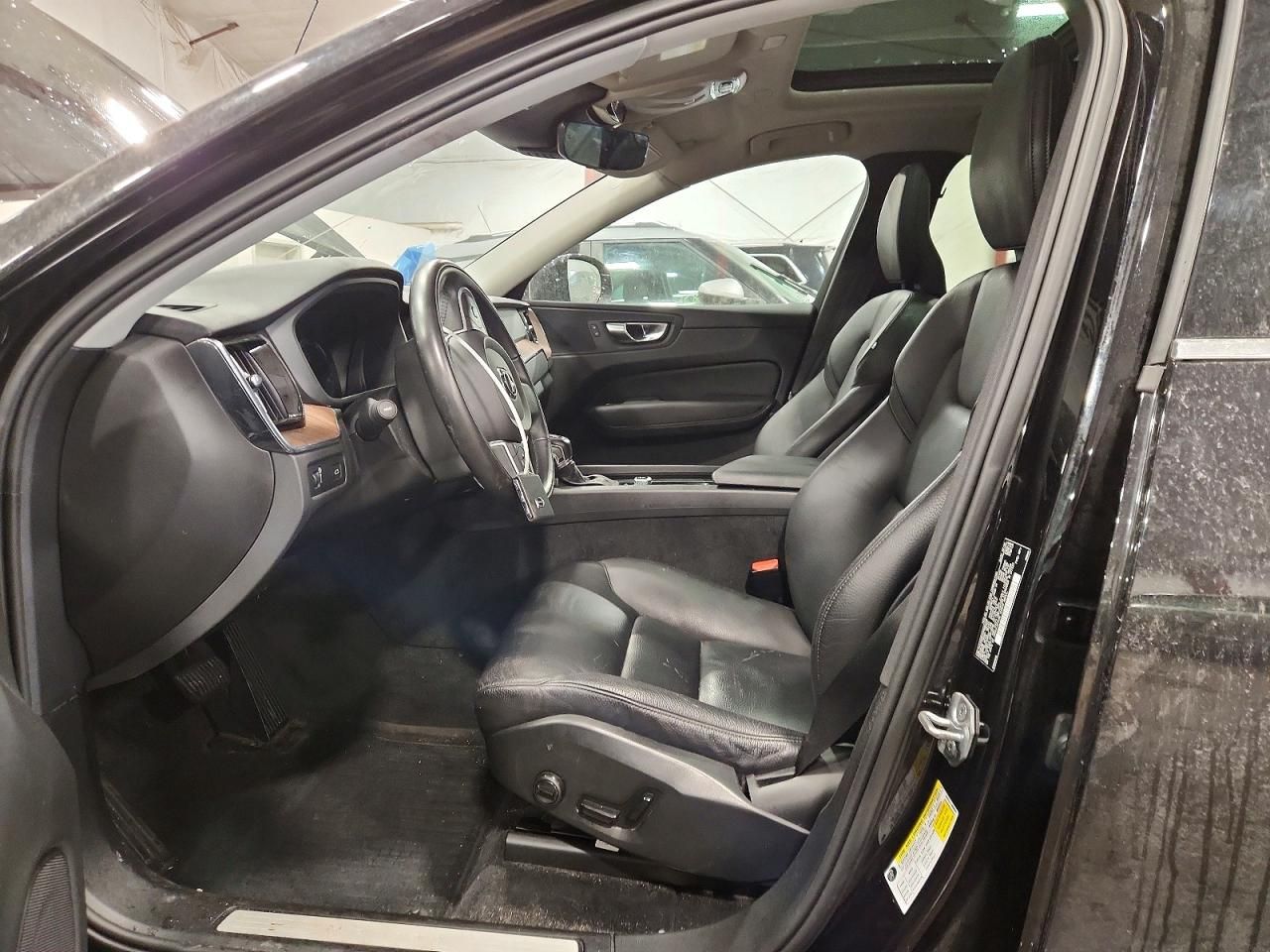 2021 Volvo Xc60 T5 Momentum