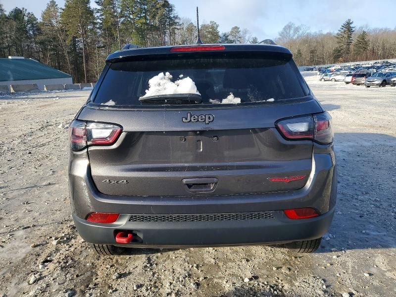 2022 Jeep Compass Trailhawk