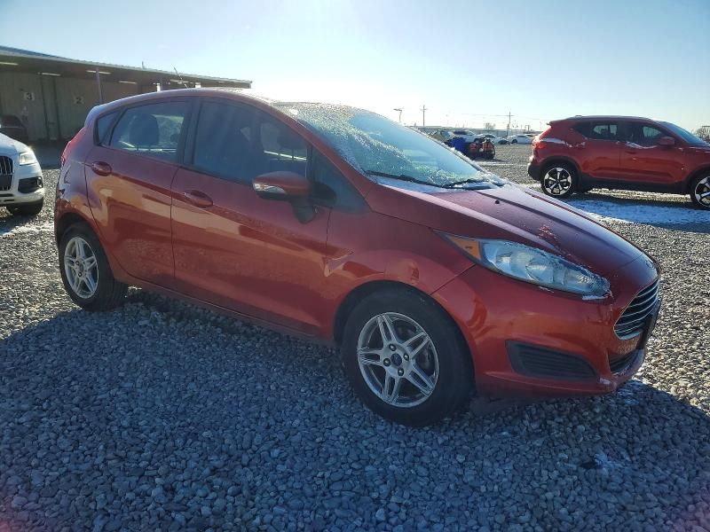 2018 Ford Fiesta se