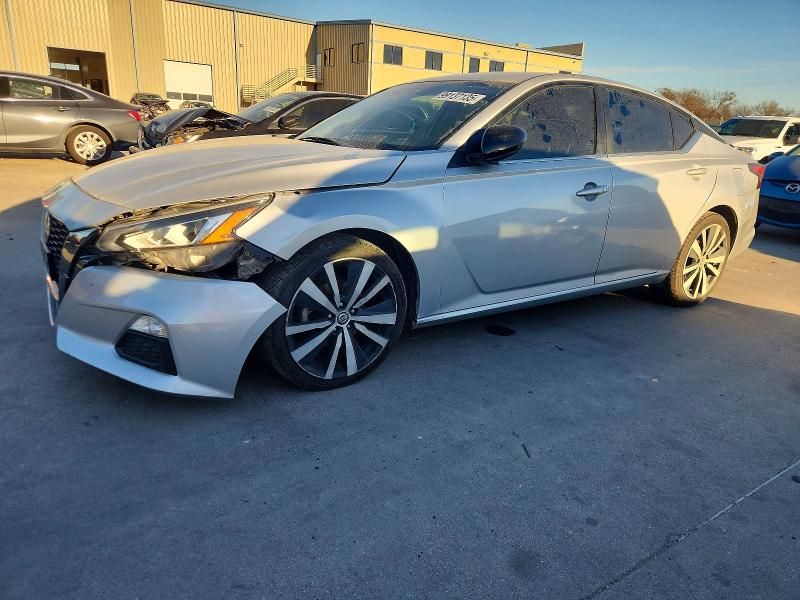 2019 Nissan Altima sr