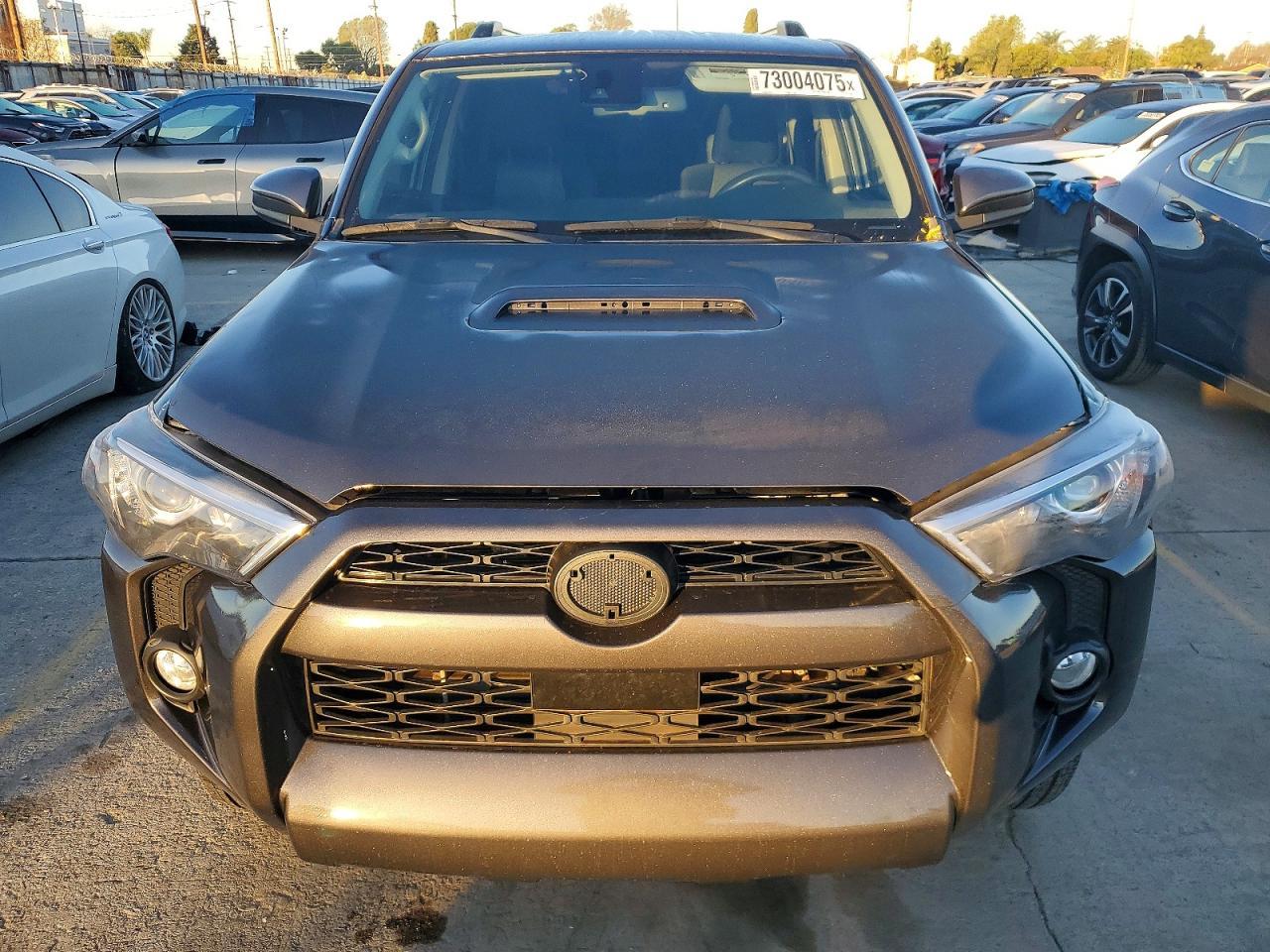 2020 Toyota 4runner SR5