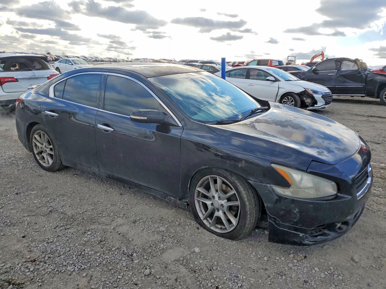 2010 Nissan Maxima s