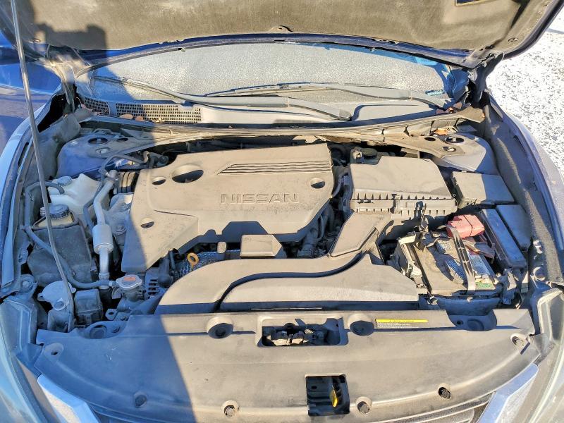 2016 Niss Altima 2.5