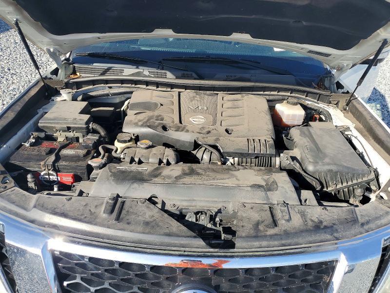 2017 Nissan Armada sv