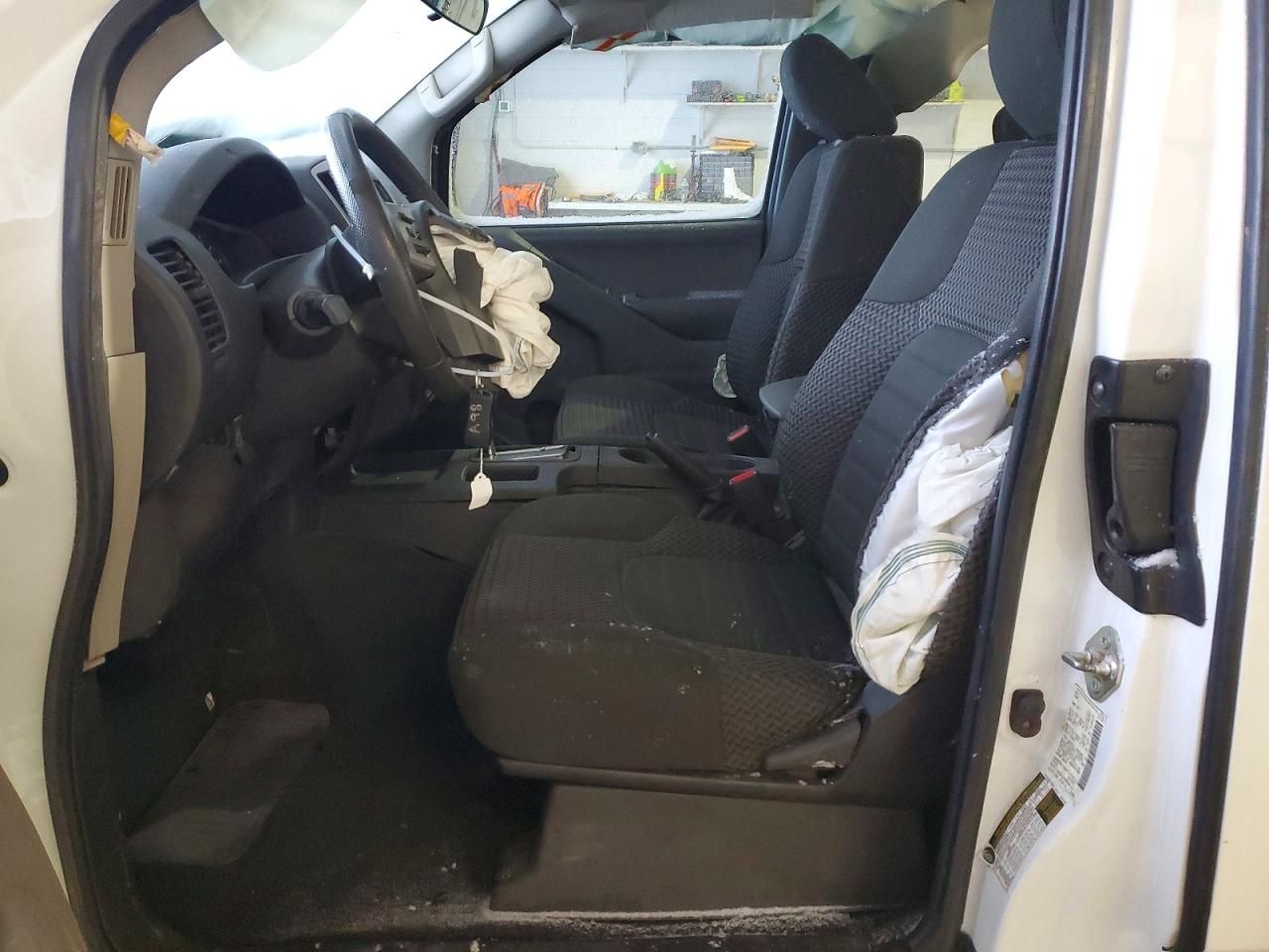 2019 Nissan Frontier s