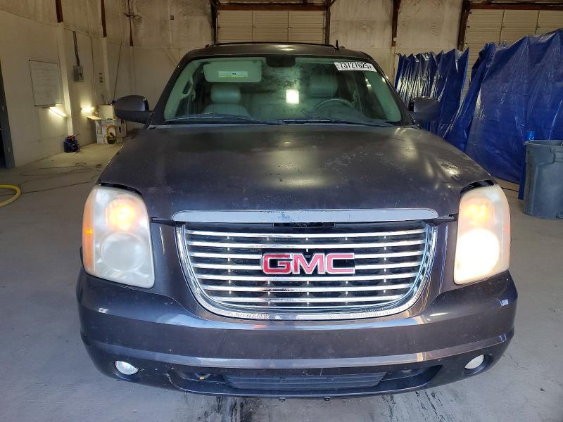 2010 GMC Yukon xl K1500 slt