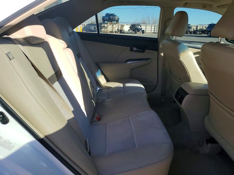 2012 Toyota Camry Hybrid xle