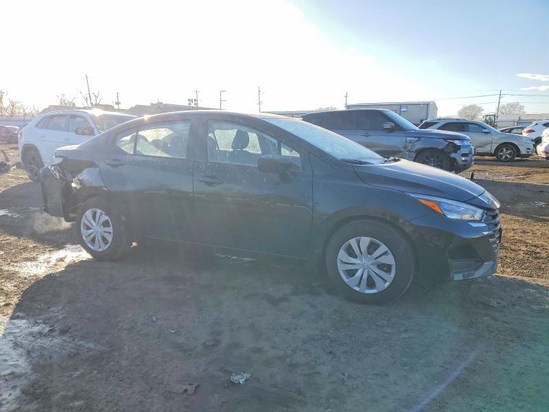 2025 Nissan Versa s