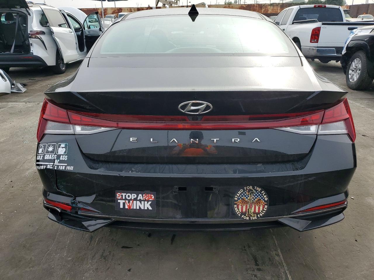 2021 Hyundai Elantra sel