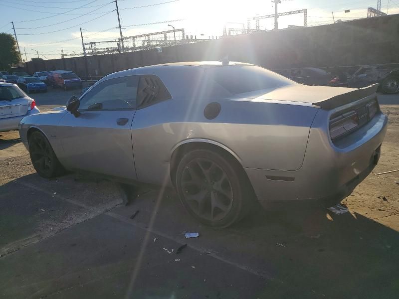 2015 Dodge Challenger sxt