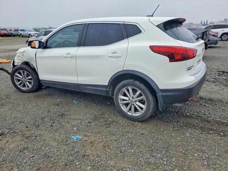 2018 Nissan Rogue Sport s