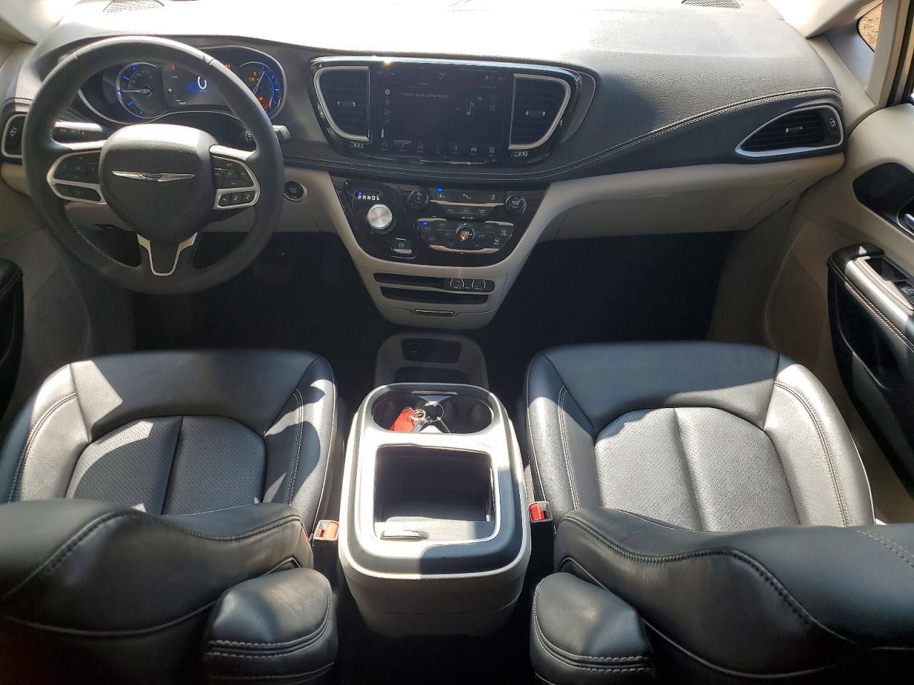 2024 Chrysler Pacifica Hybrid Select