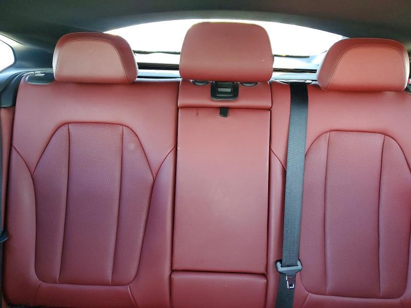 2022 BMW X4 Xdrive30i