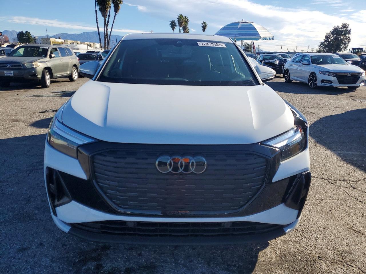2025 Audi Q4 E-tron Sportback Premium Plus