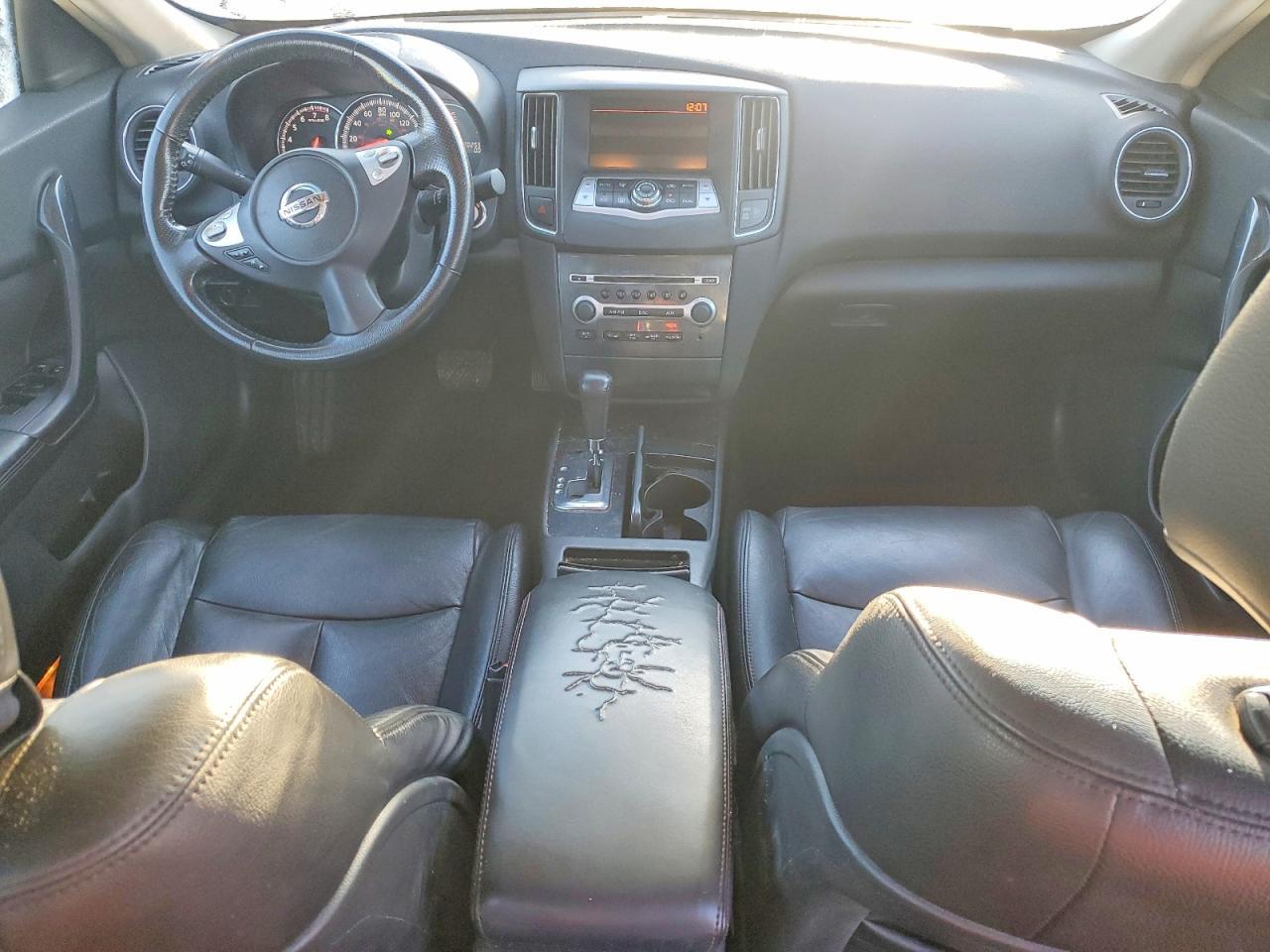 2013 Nissan Maxima s