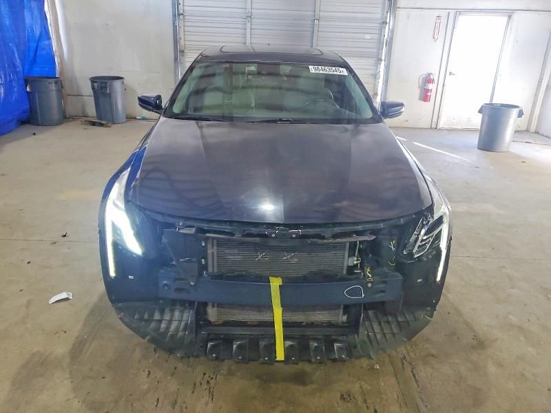 2017 Cadillac CT6 Luxury