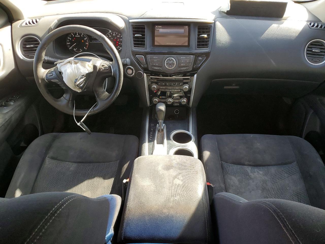 2016 Nissan Pathfinder
