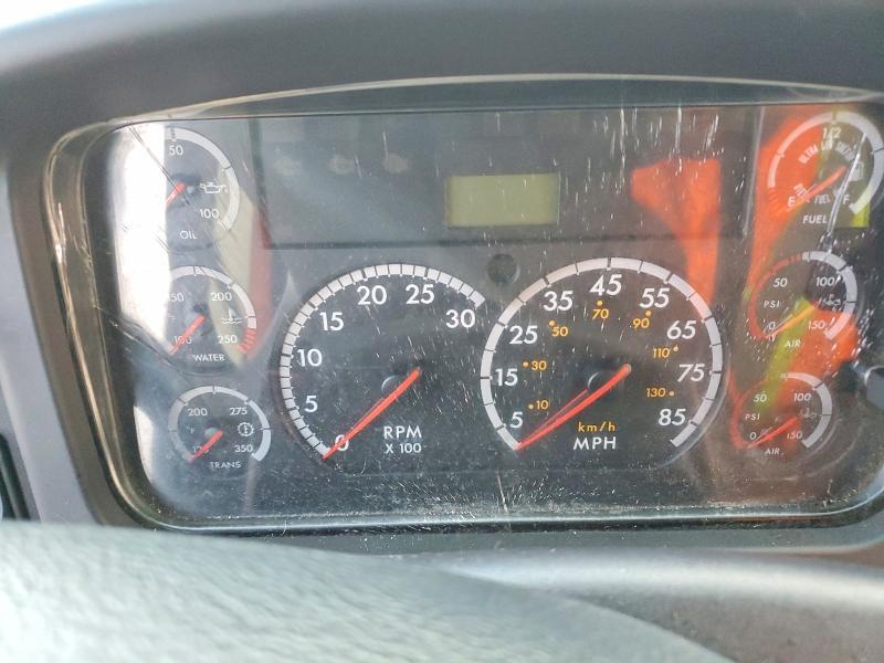 2009 Freigliner 2009 Freightliner B2 School bus