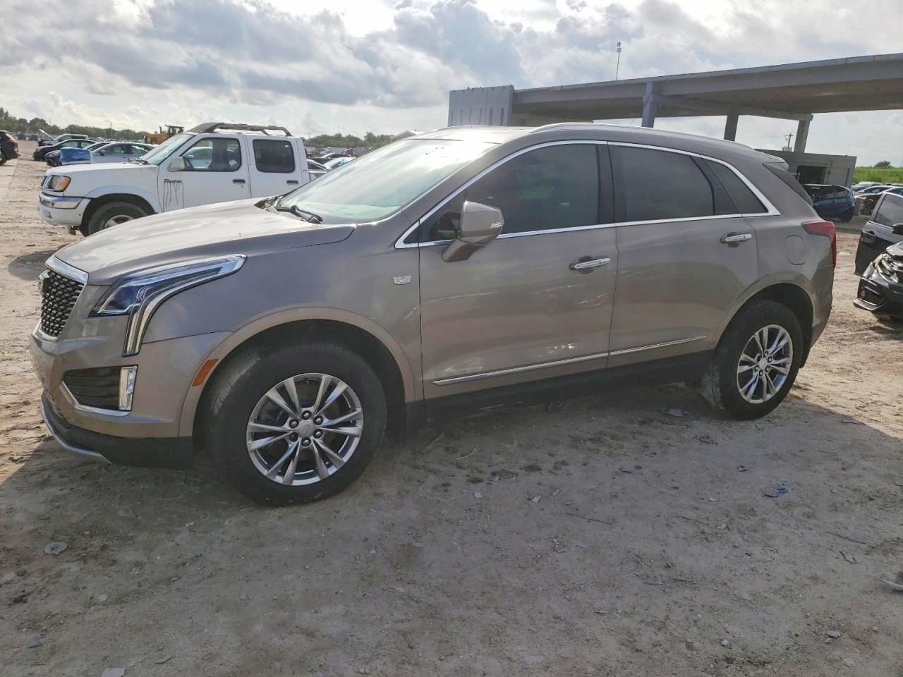 2022 Cadillac XT5 Premium Luxury