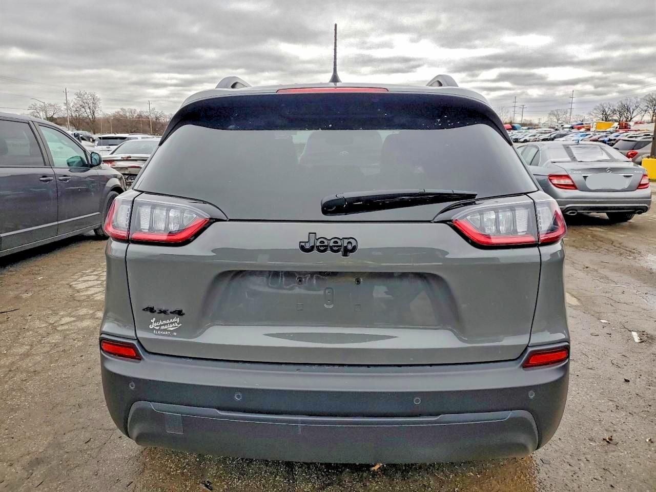 2023 Jeep Cherokee Altitude lux