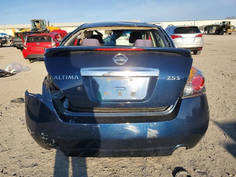 2012 Nissan Altima Base