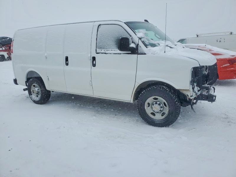 2025 Chev Express G2500