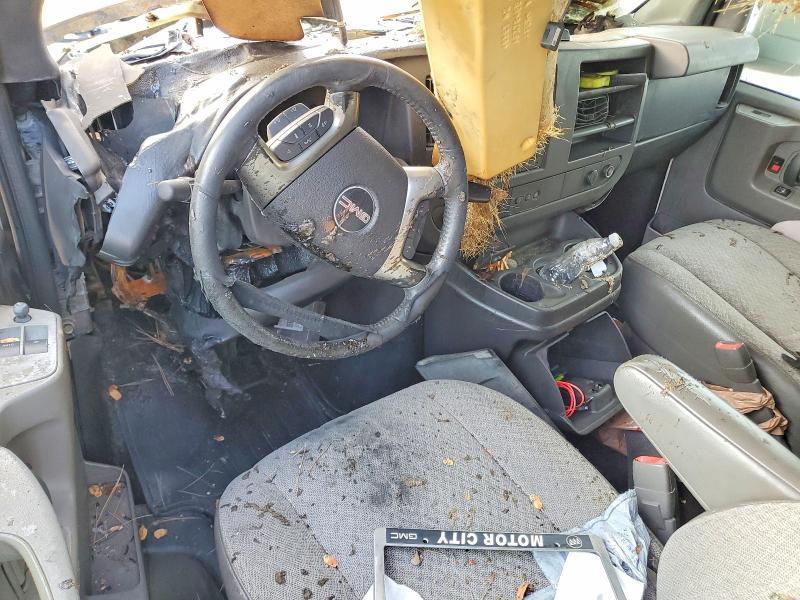 2014 GMC Savana G3500 LT