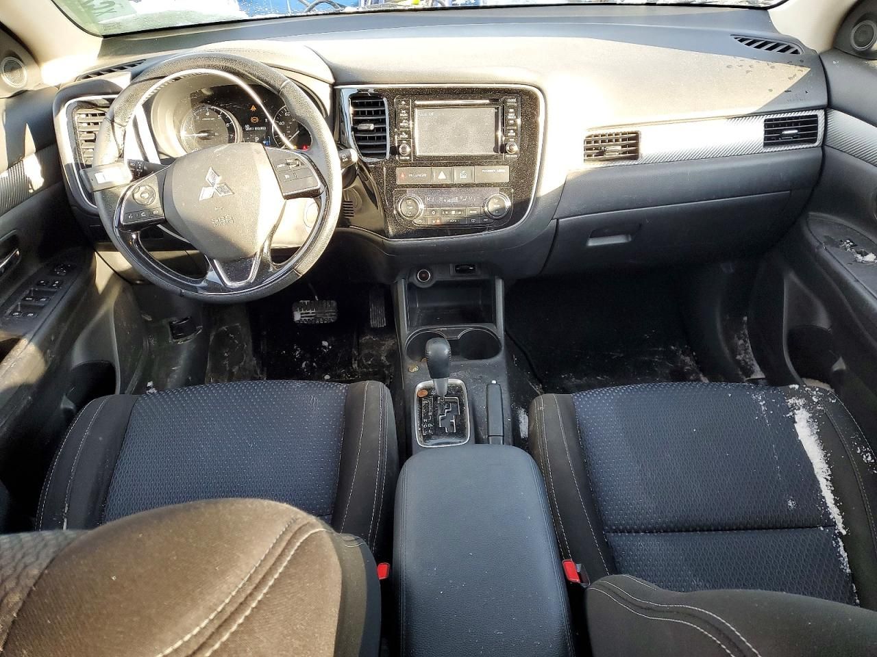 2016 Mitsubishi Outlander se