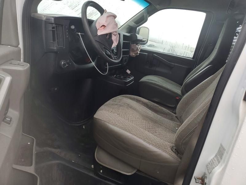 2017 GMC Savana G2500