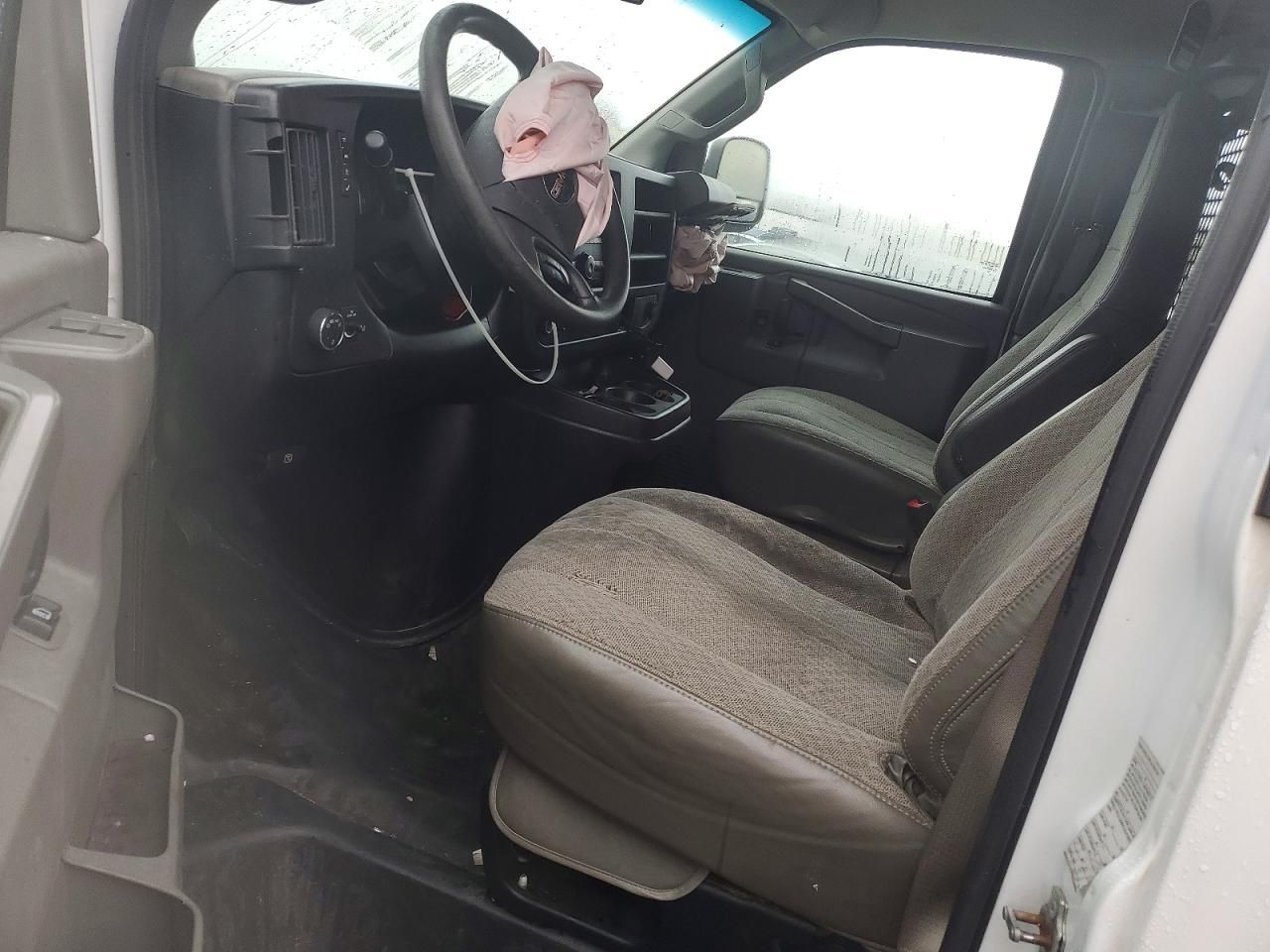 2017 GMC Savana G2500