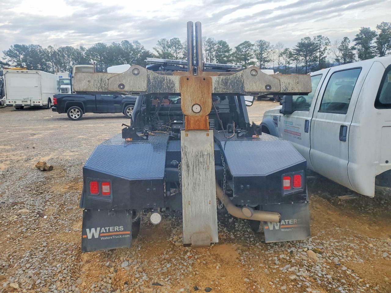2024 Other 4500 4X2 SLT