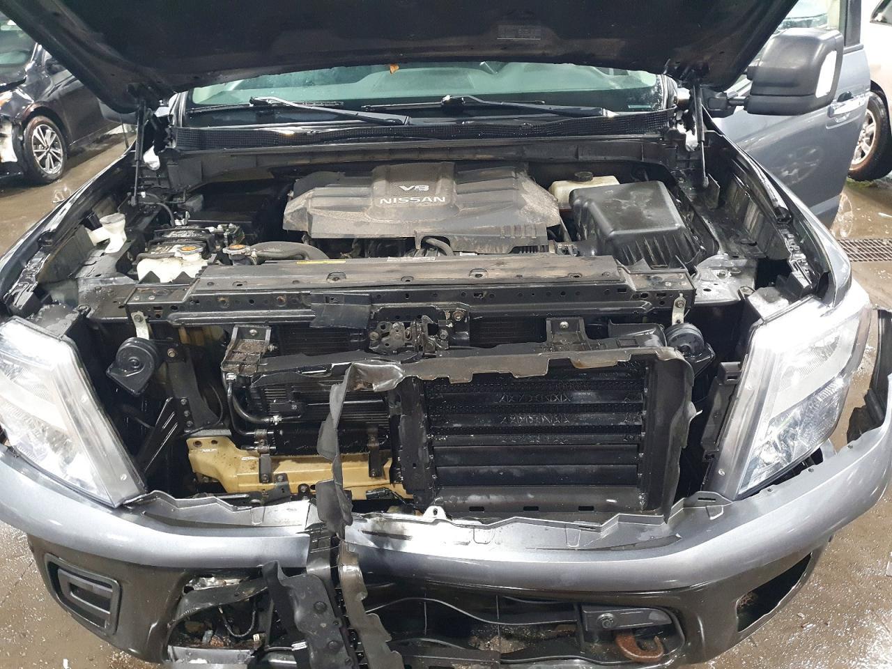 2018 Nissan Titan SV