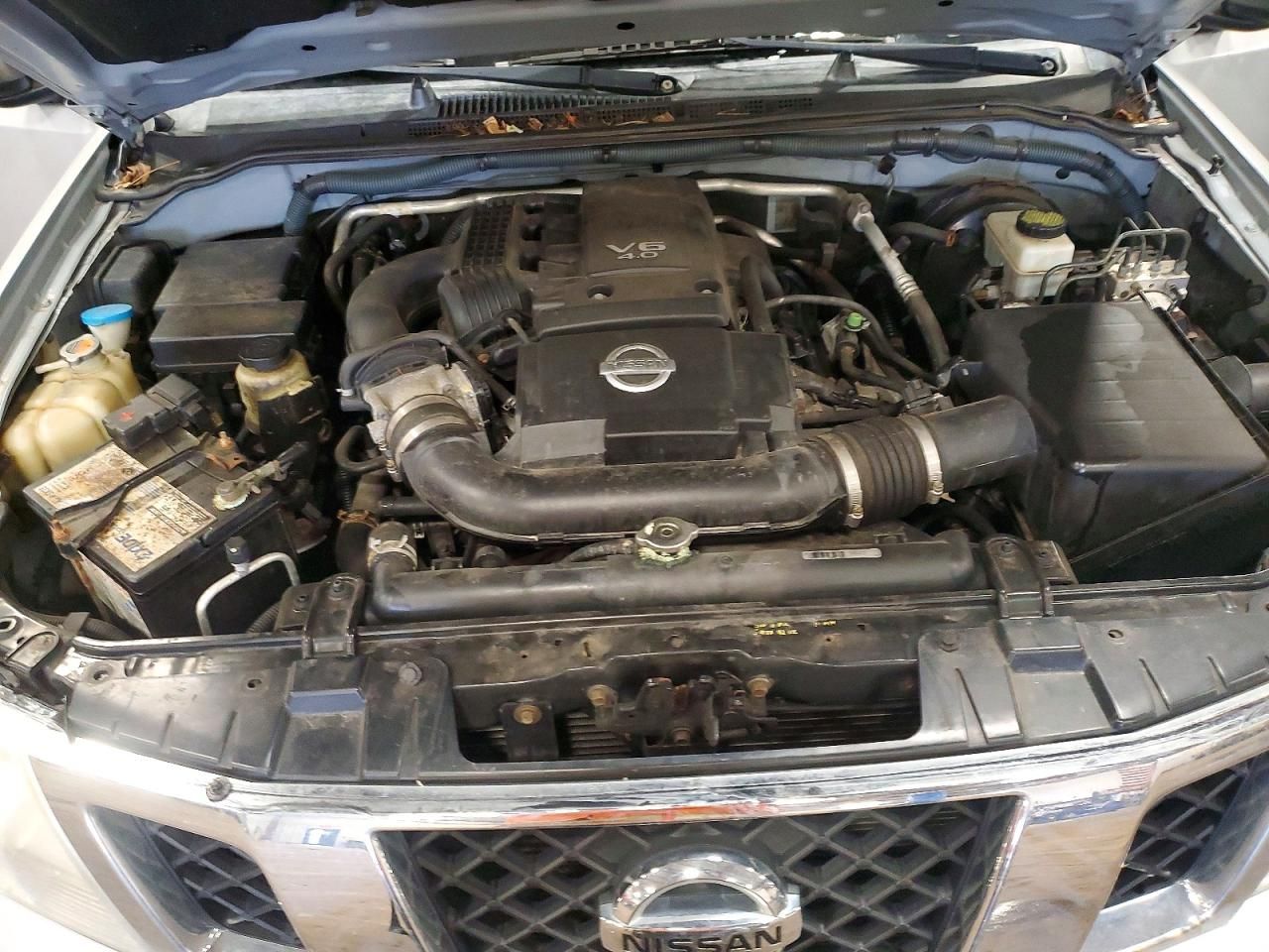 2012 Nissan Frontier sv