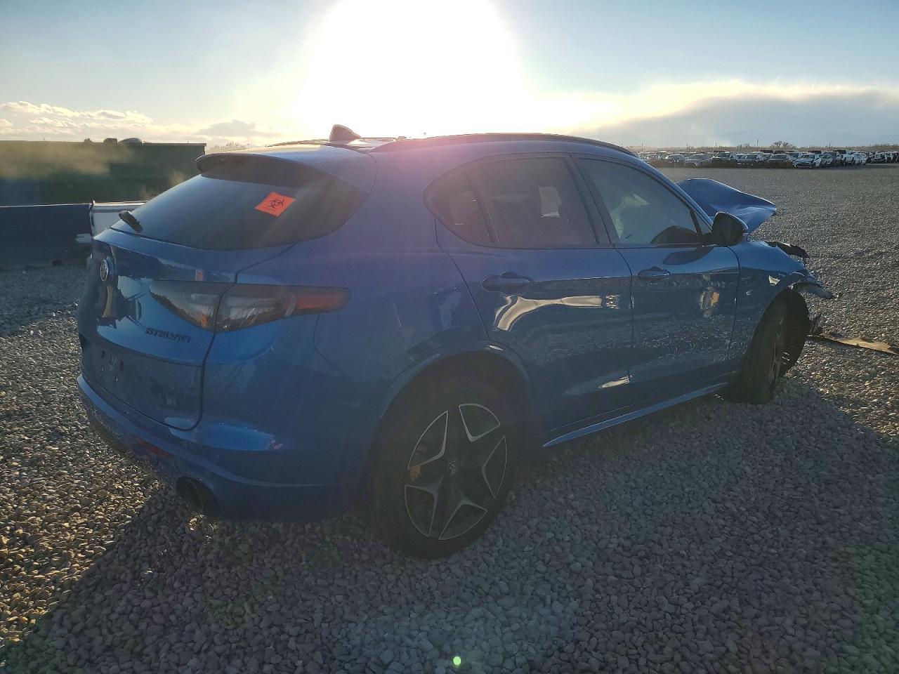 2020 Alfa Romeo Stelvio ti