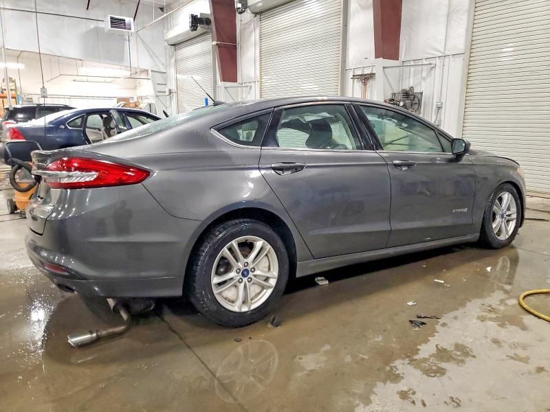 2018 Ford Fusion se Hybrid