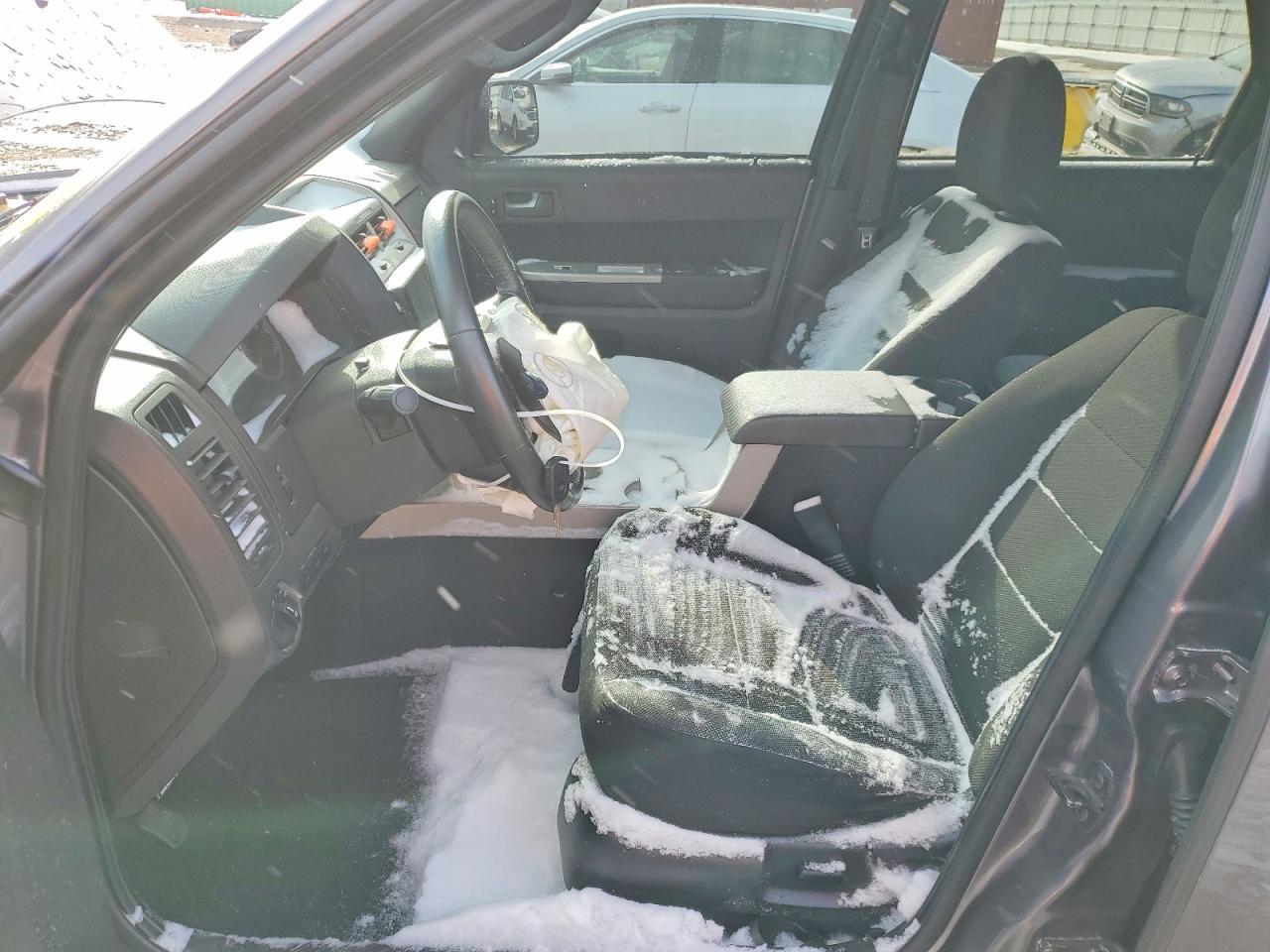 2010 Ford Escape xlt