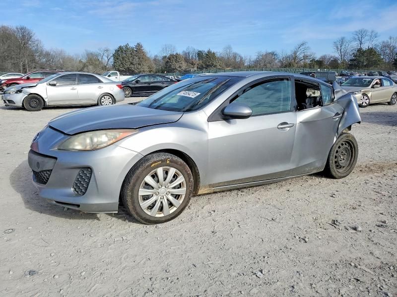 2013 Mazda 3 I