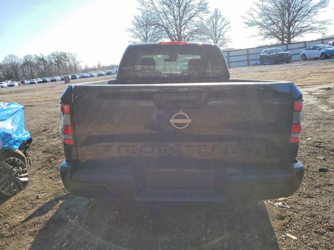 2024 Nissan Frontier S