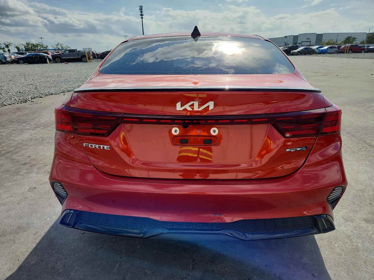 2024 KIA Forte gt Line