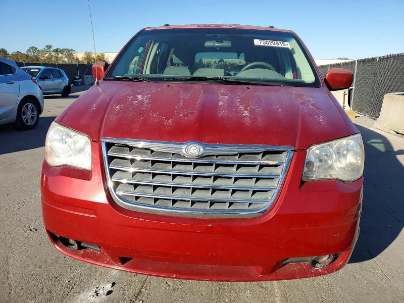 2010 Chrysler Town & Country Touring