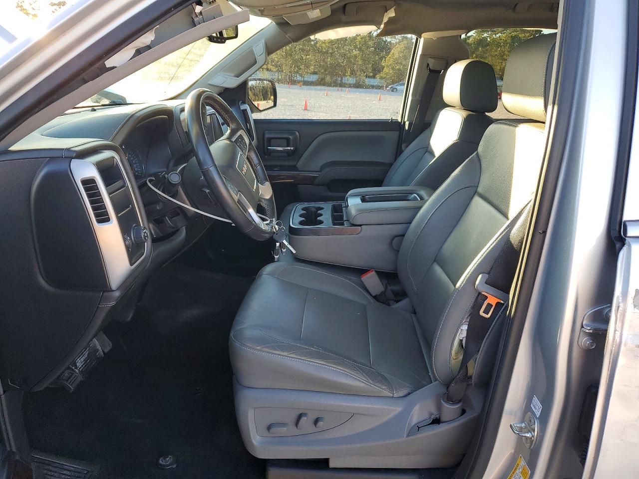 2018 GMC Sierra C1500 slt