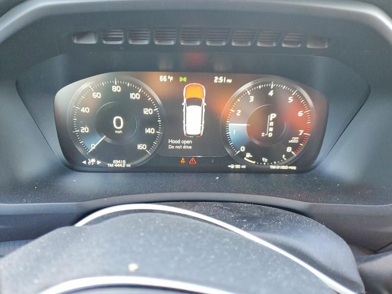 2020 Volvo Xc90 T6 Momentum